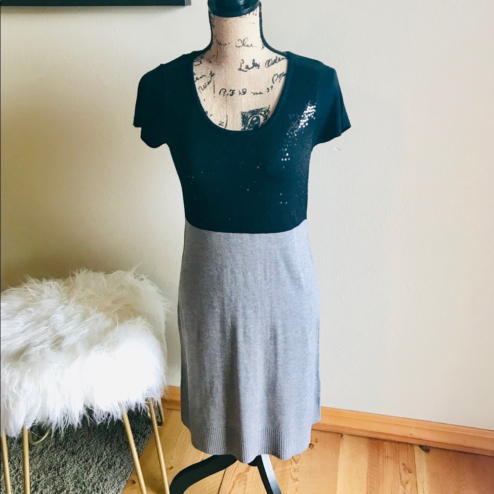 💜2/$15 Relativity sparkly dress